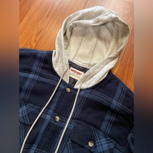 Wrangler Authentics Men's Quilted Lined Flannel Shirt Jacket with Hood Navy